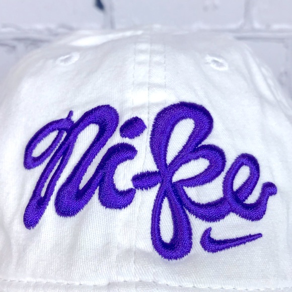 Nike Just Do It Purple Embroidered Logo Kids White Fitted Hat Size 4-6x - Picture 2 of 9